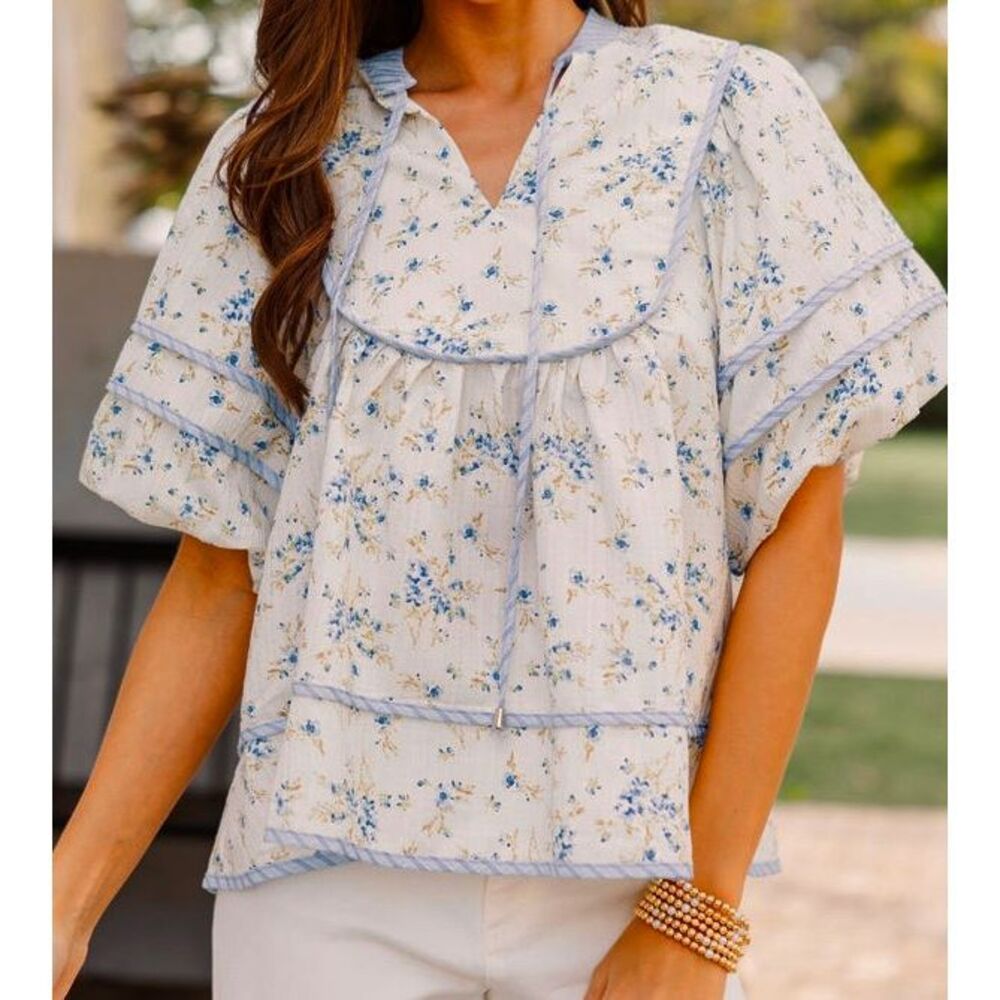 Entro Women’s Blue Dainty Ditsy Floral Puff Sleeve Top Sz Lg NEW
